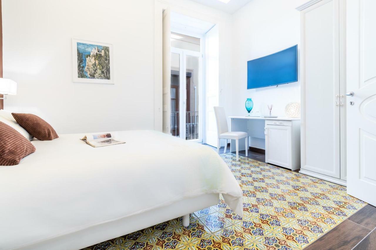 Suites Sorrento Elegance Kültér fotó